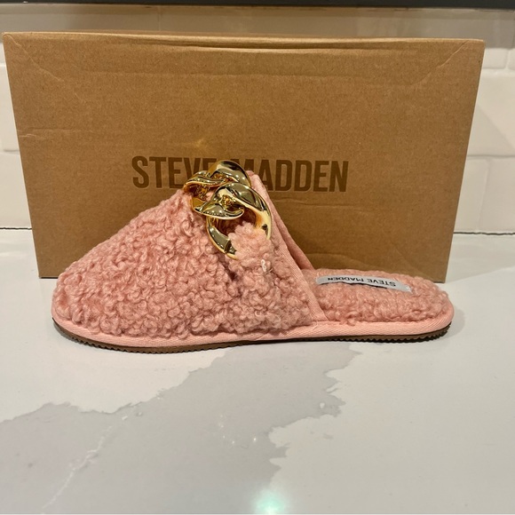 Steve Madden Ability Pink Faux Fur Gold Buckle Slip On Slide Slipper NWB - Picture 5 of 11